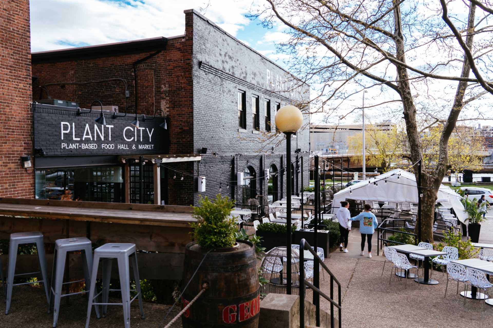 Weekend Adventures: 5 Easy Day Trips You Can Take from Emblem 125 in Providence